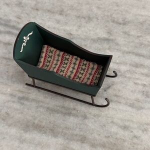 Maileg Mouse Sleigh in Green - Like New!